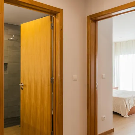 Fonte Da Rocha - Pias * Relva (Azores)