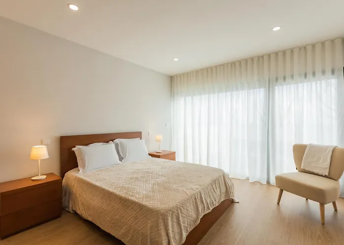 Fonte Da Rocha - Pias