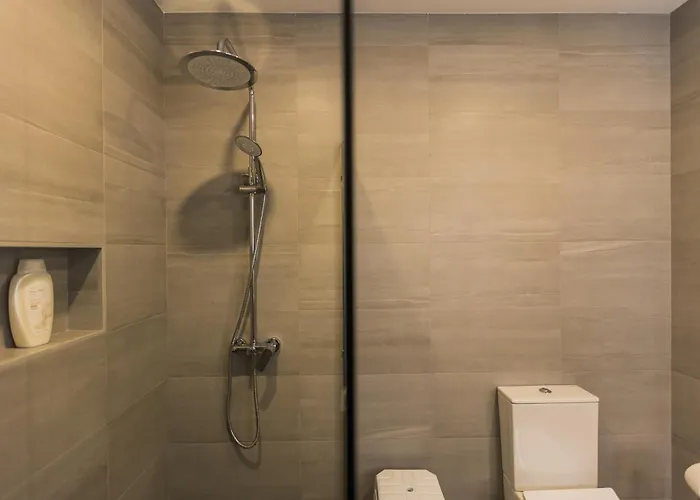 Fonte Da Rocha - Pias Relva (Azores)